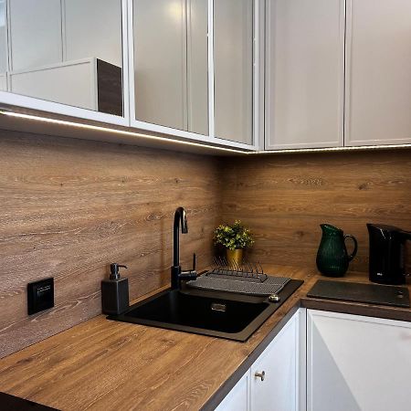 Nr 12 Europa22 Exclusive Z Garazem Podziemnym Apartman Tomaszów Mazowiecki Kültér fotó